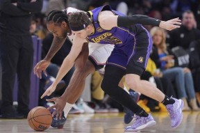 九游体育APP下载包含洛杉矶快船迎全明星赛关键赛；加时末段豪取连胜；悬念犹存；资深球员宣示担当的词条